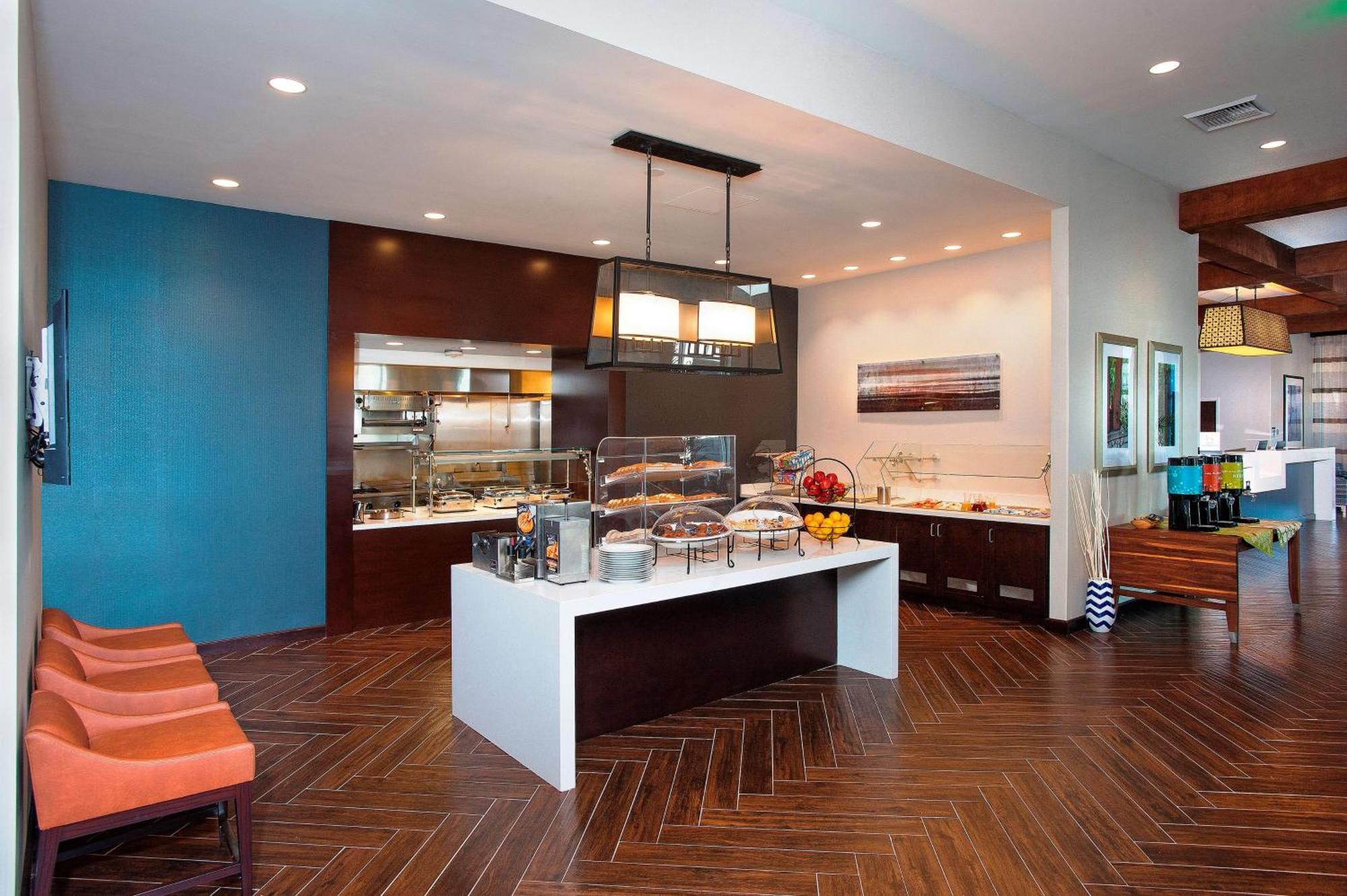 Hilton Garden Inn Burbank Los Angeles Eksteriør bilde